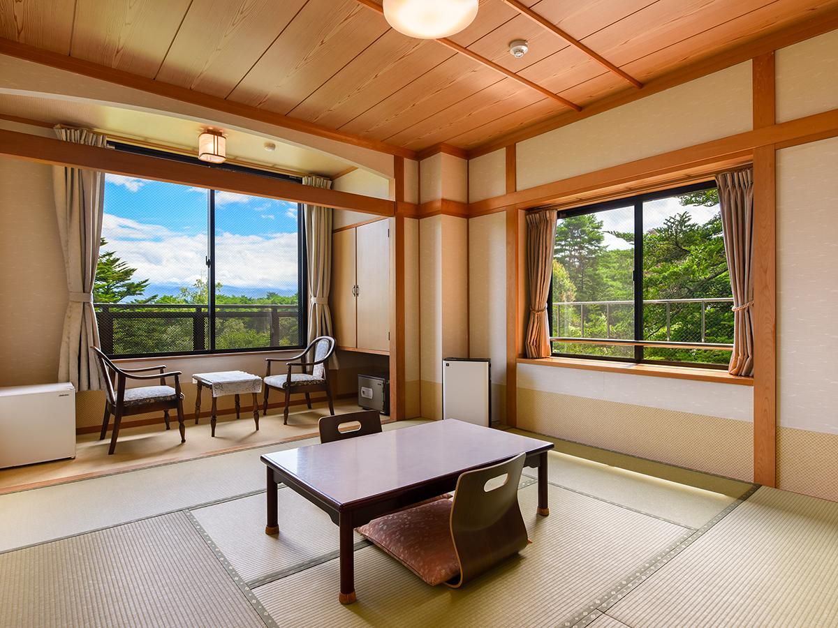 Japanese-style Room with Hiroen Space