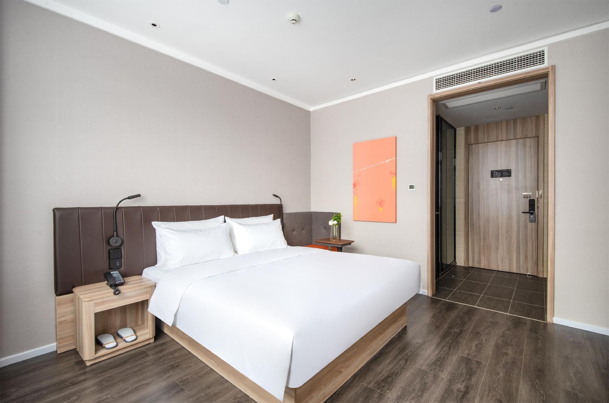 Huazhu - Business Bed Room
