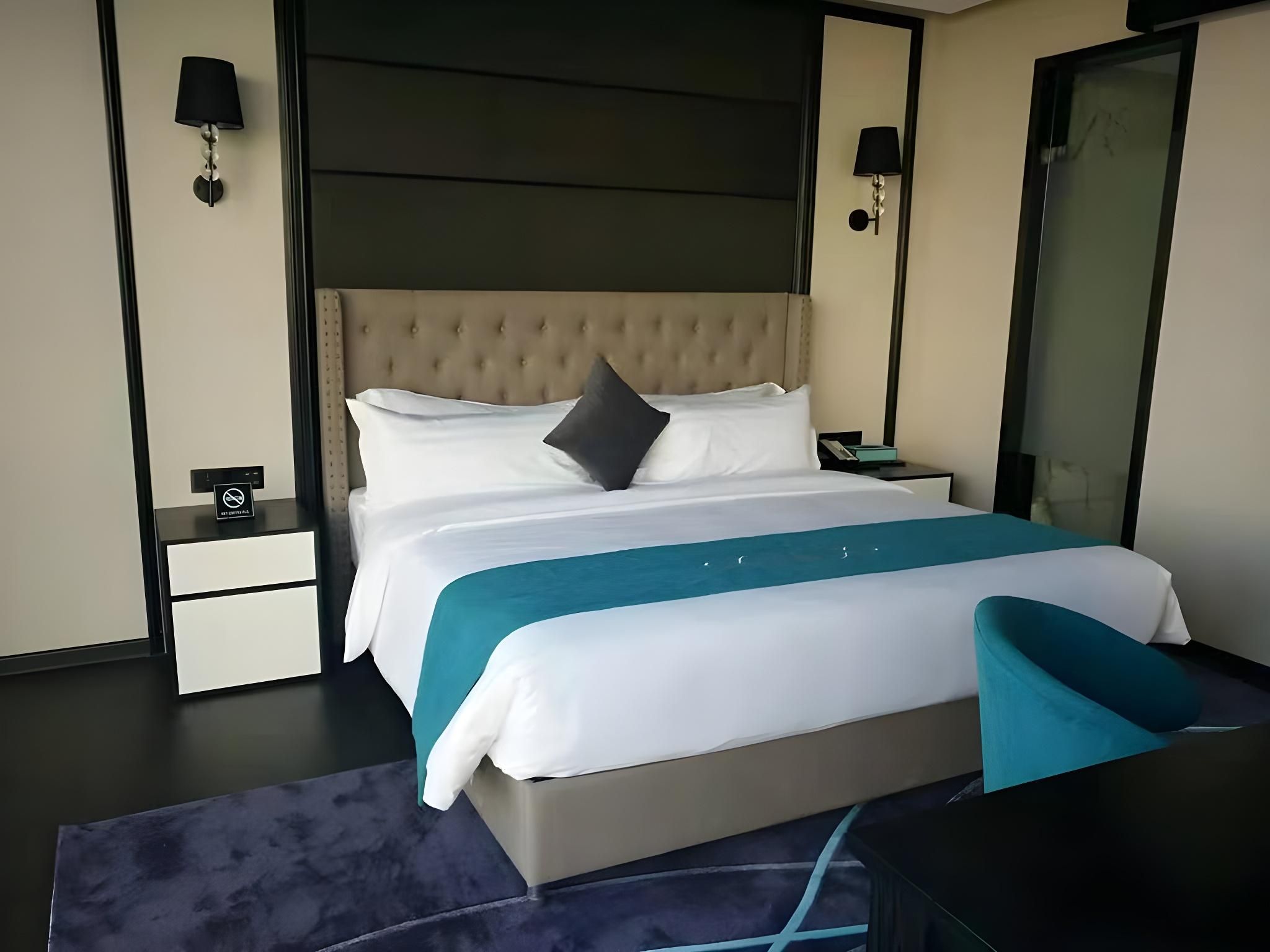 Xana - Deluxe Bed Room