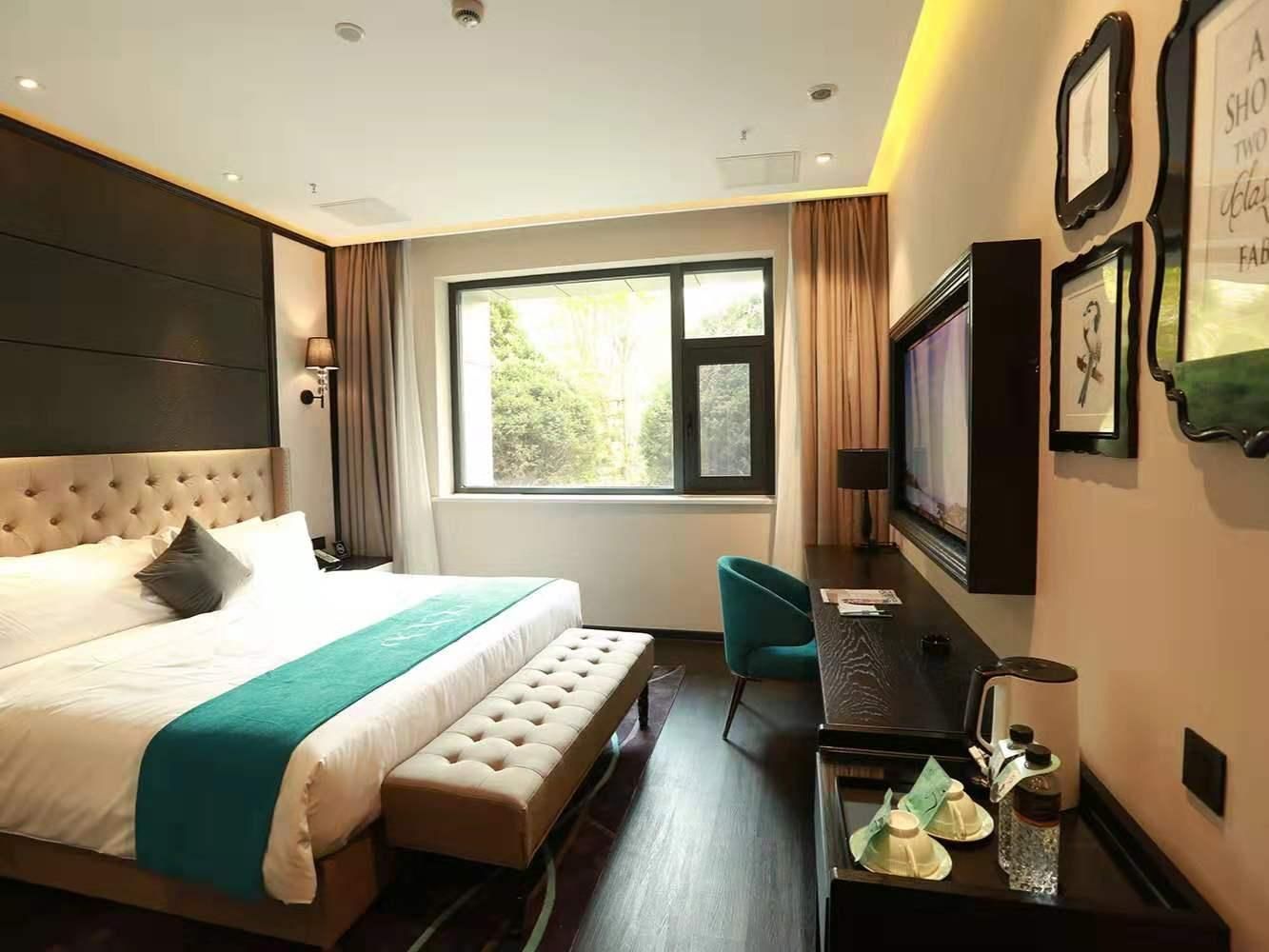 Xana - Business Bed Room