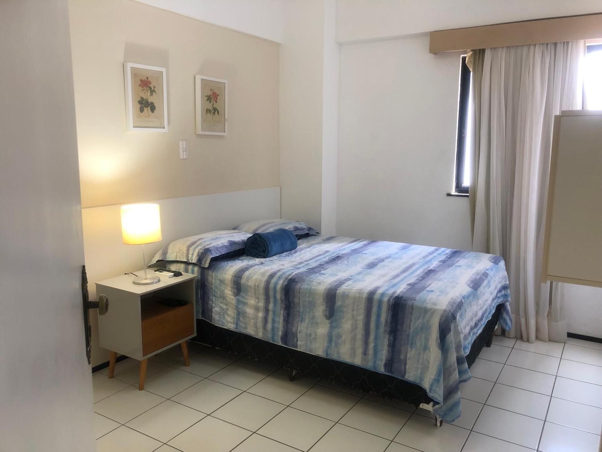 One-Bedroom Apartment with Sea View