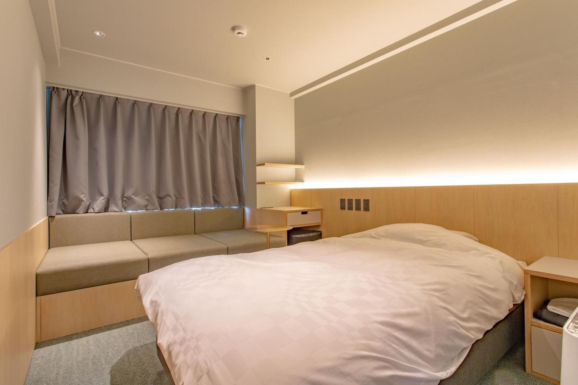 Large Single Room