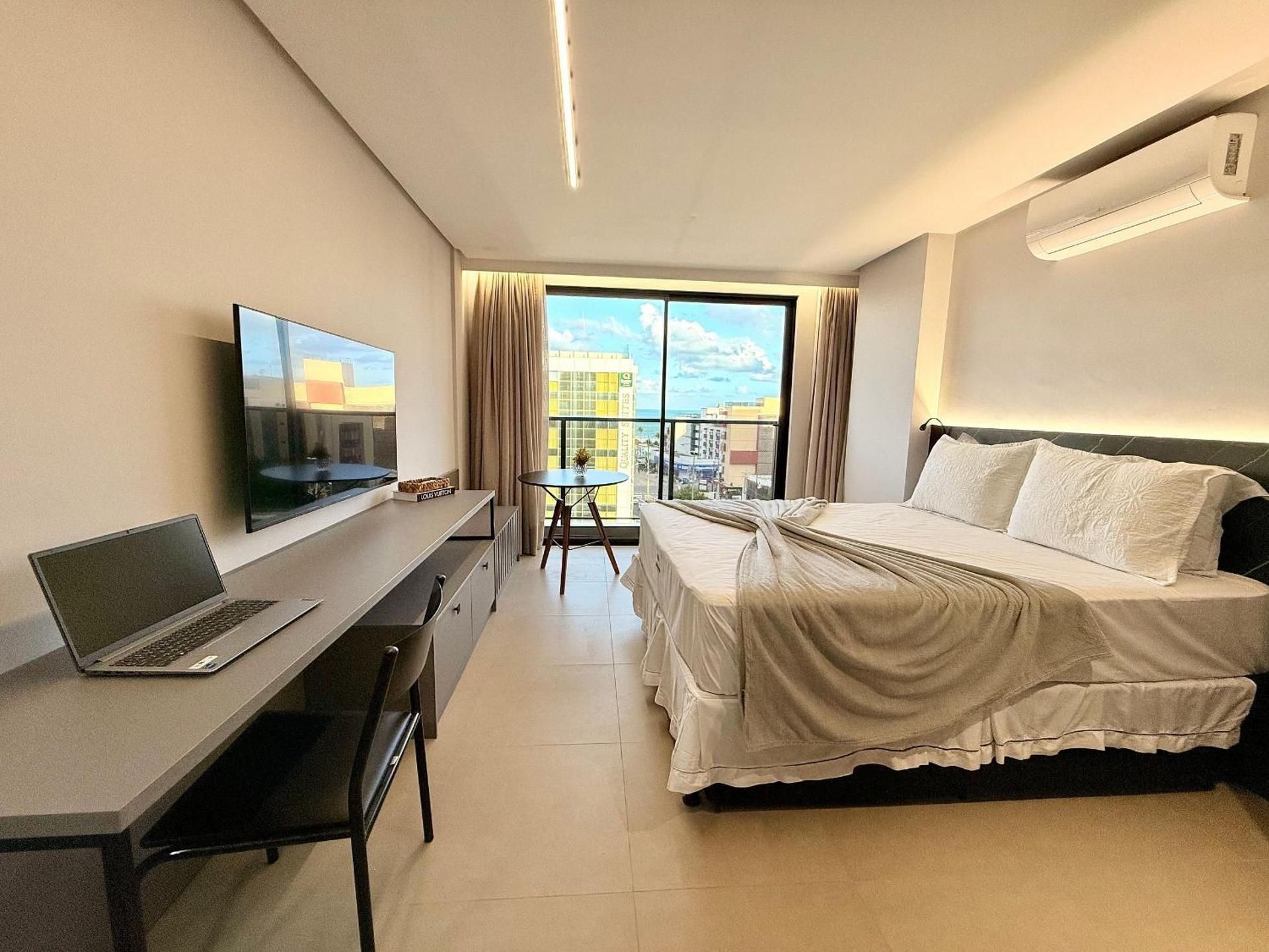 Studio Apartment with Sea View