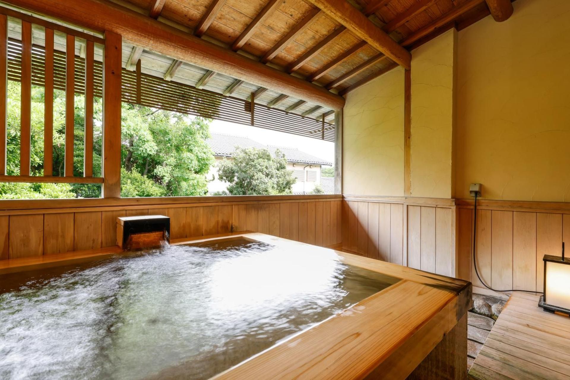 Japanese-Style Room with Open-Air Bath - West