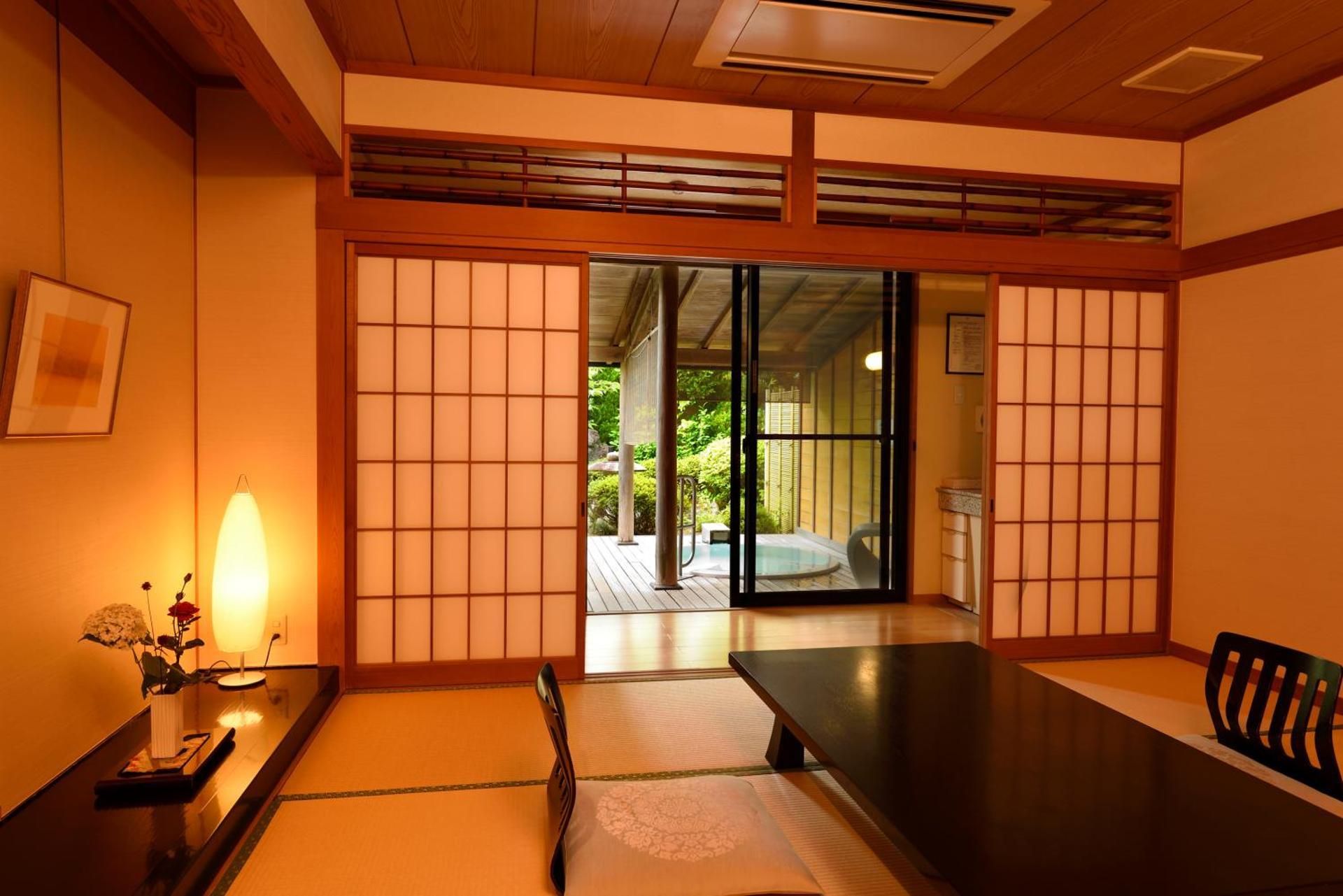 Japanese-Style Quadruple Room