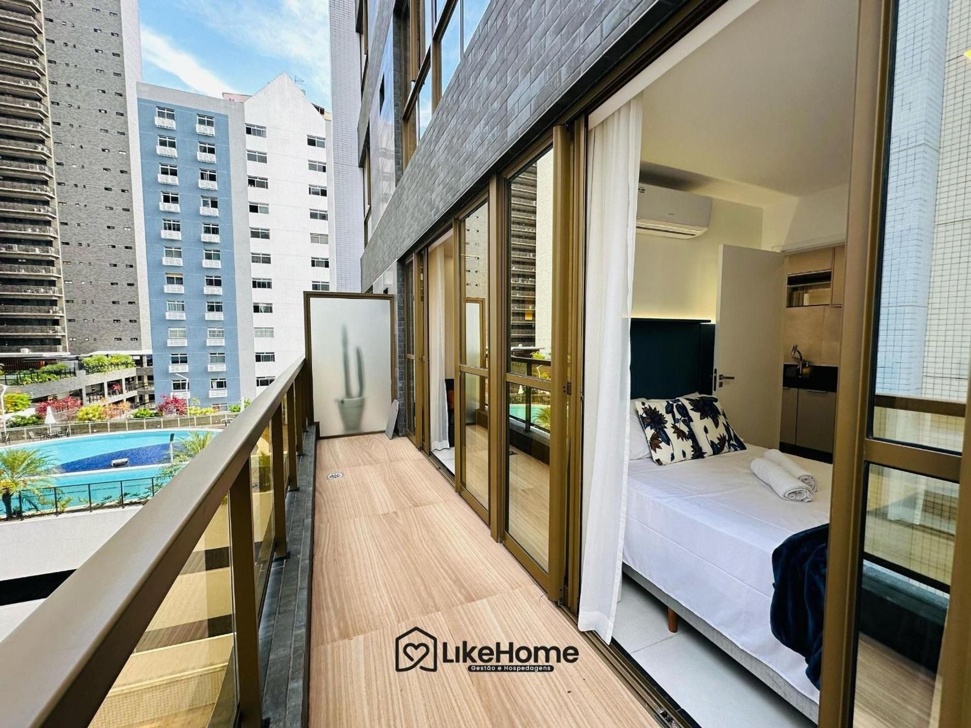One-Bedroom Deluxe Apartment