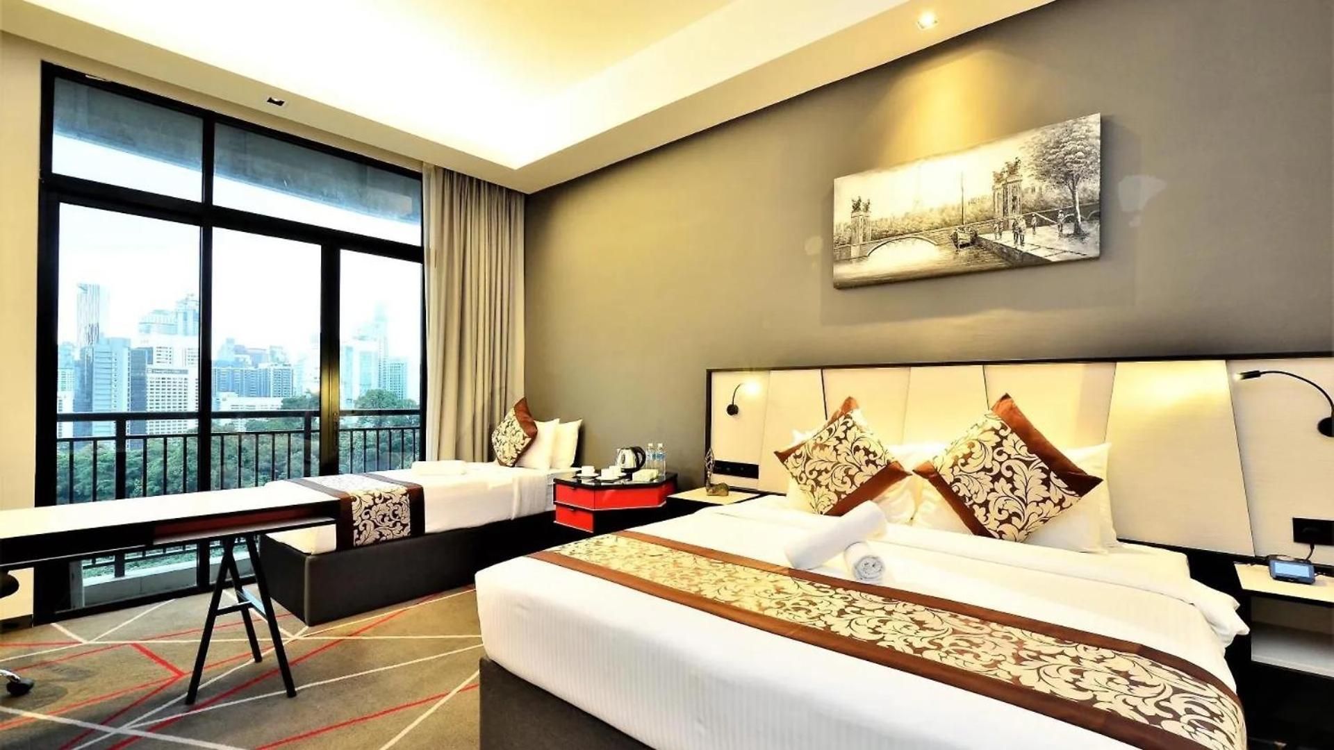 Executive Triple Room
