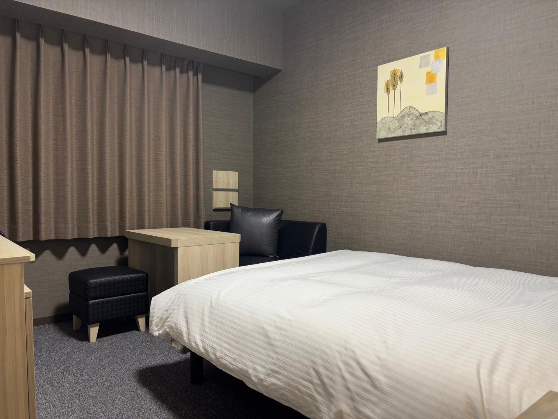 Single Room - Non-Smoking