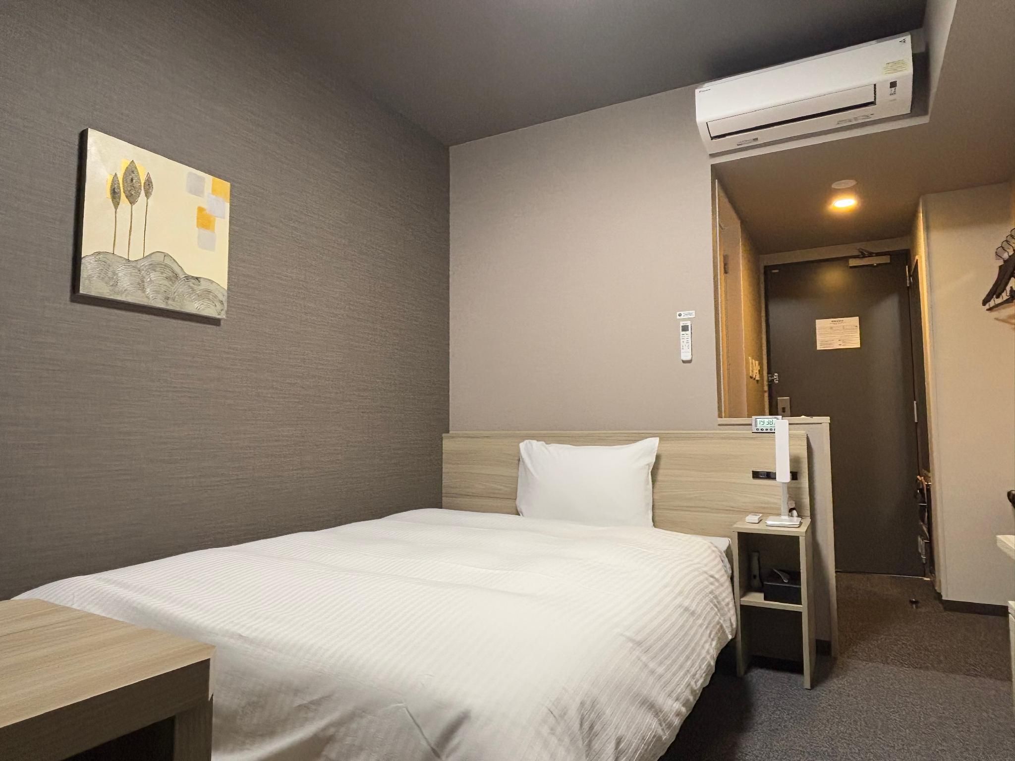 Comfort Single Room - Non-Smoking