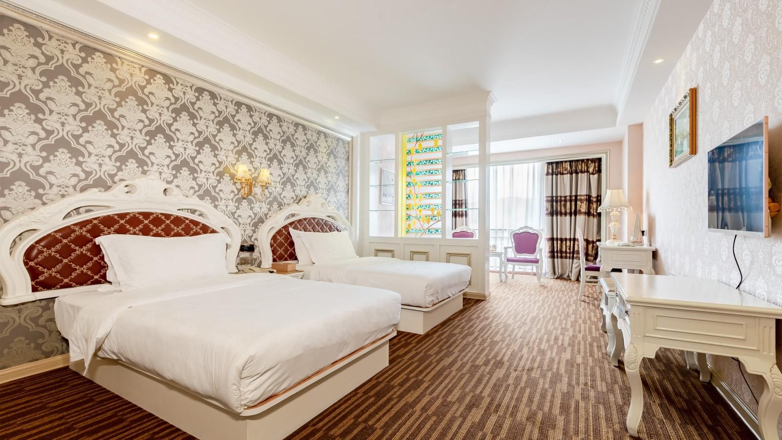 Select Twin Room