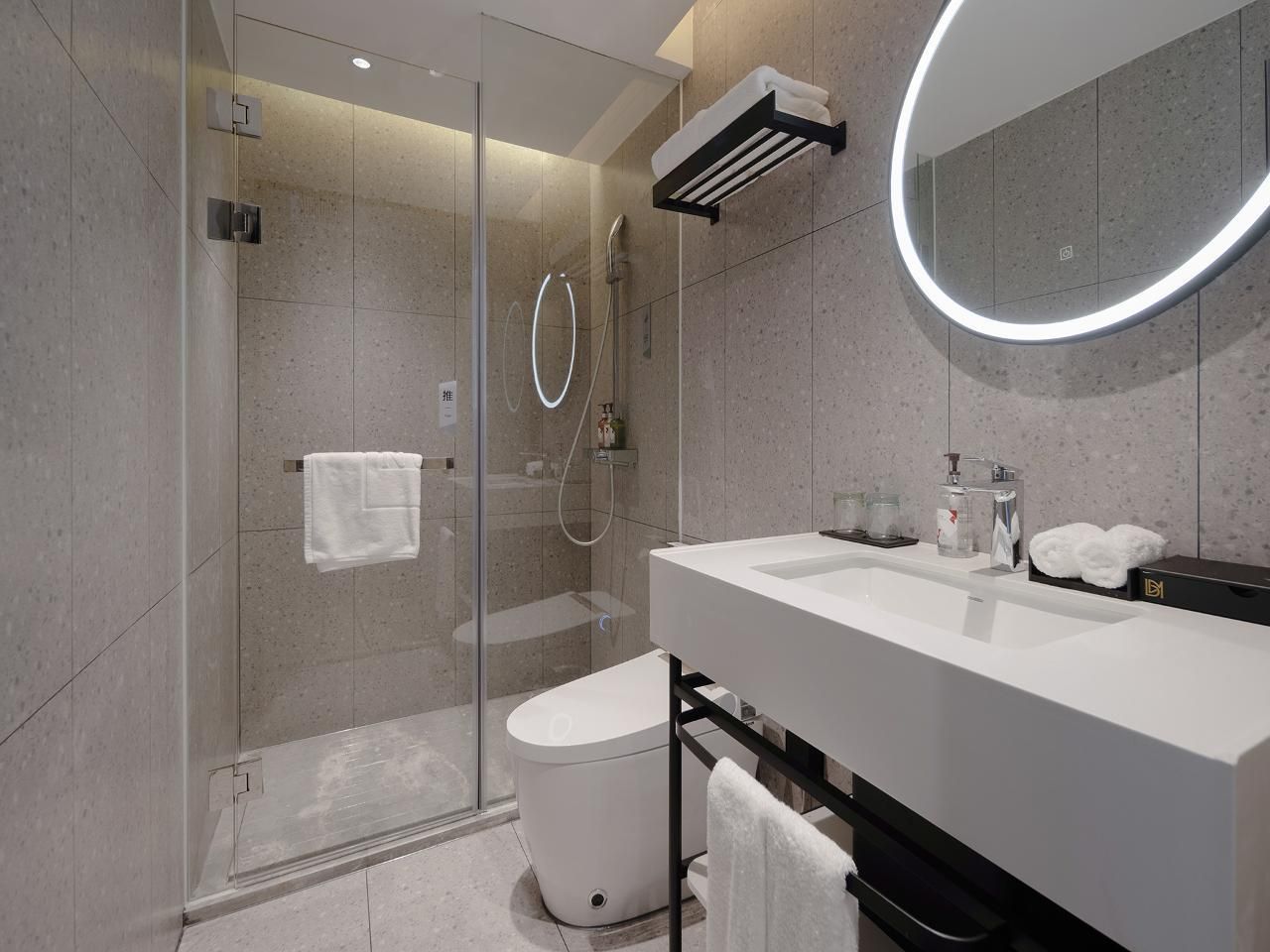 Dossen - Zhineng Executive Suite
