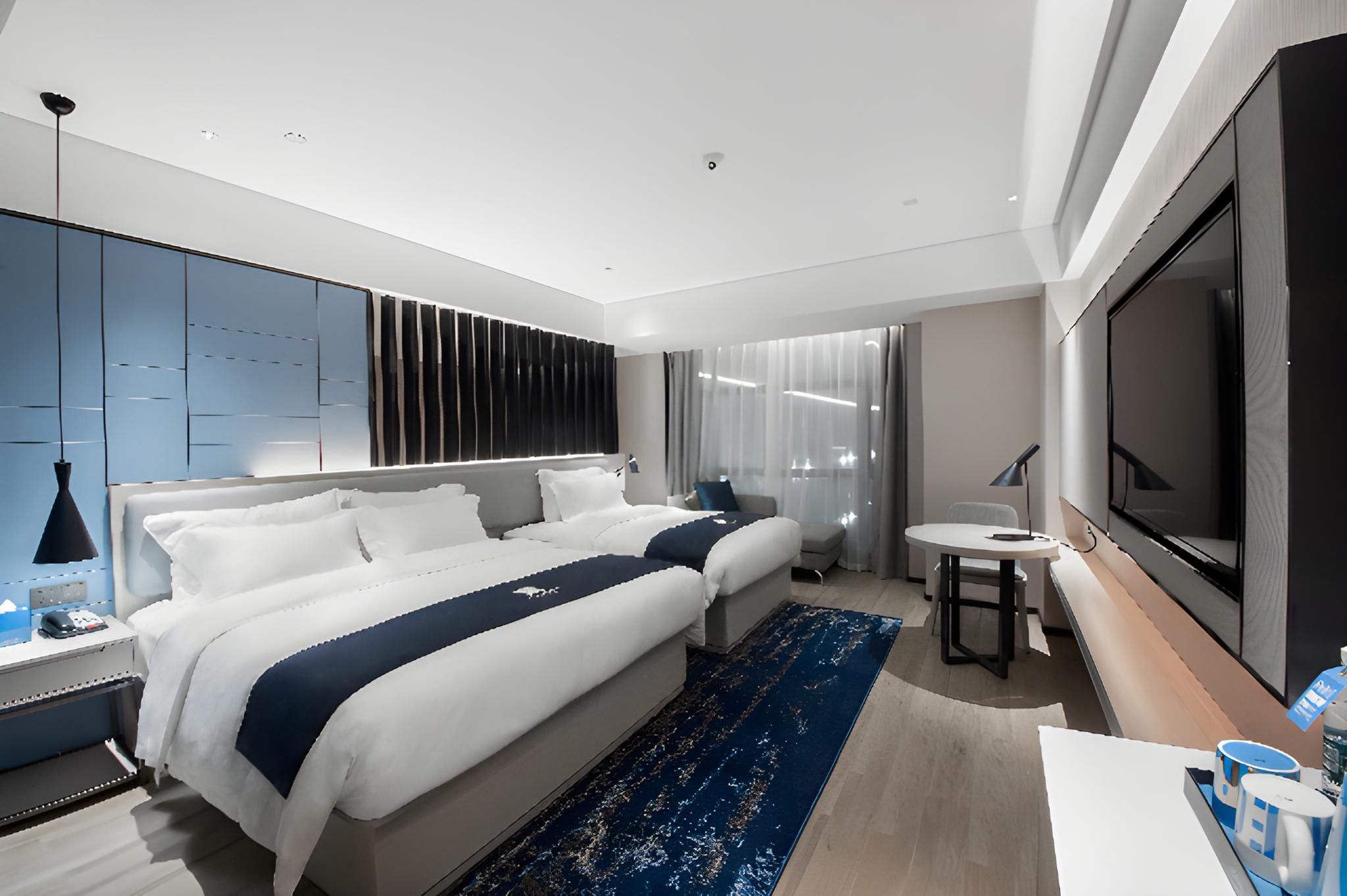 Dossen - Family Room