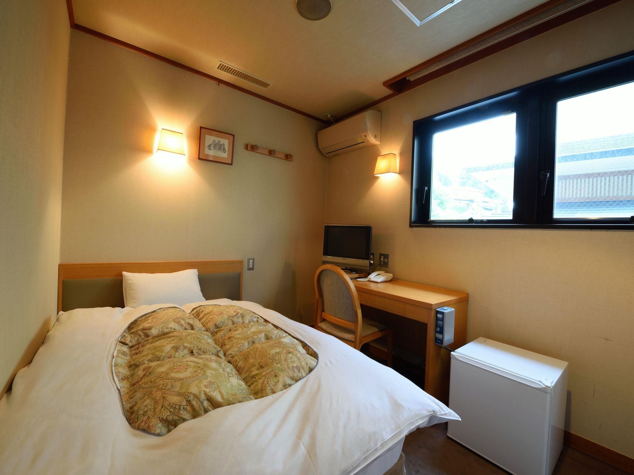 Japanese Style Single