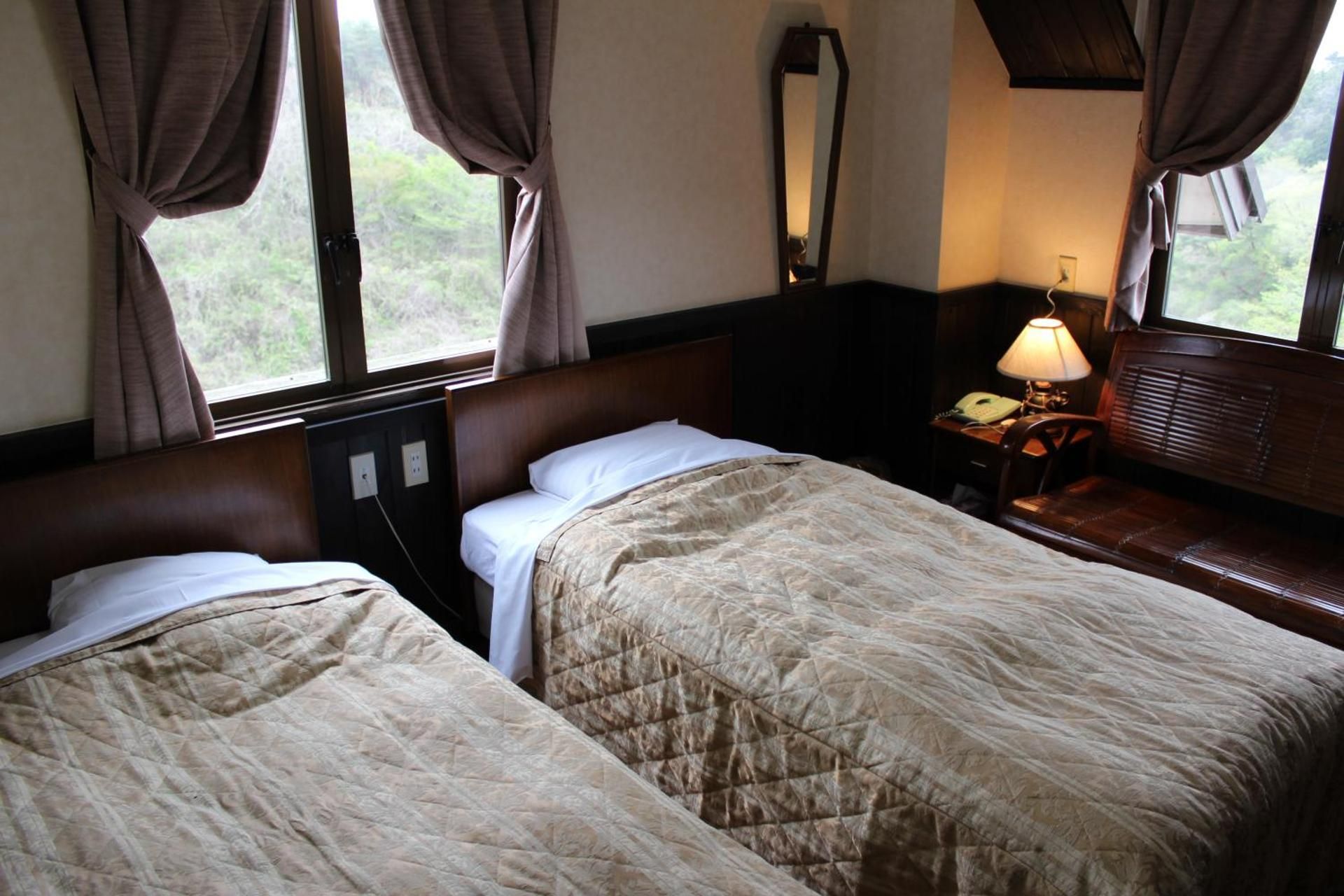 Twin Room with Sea View
