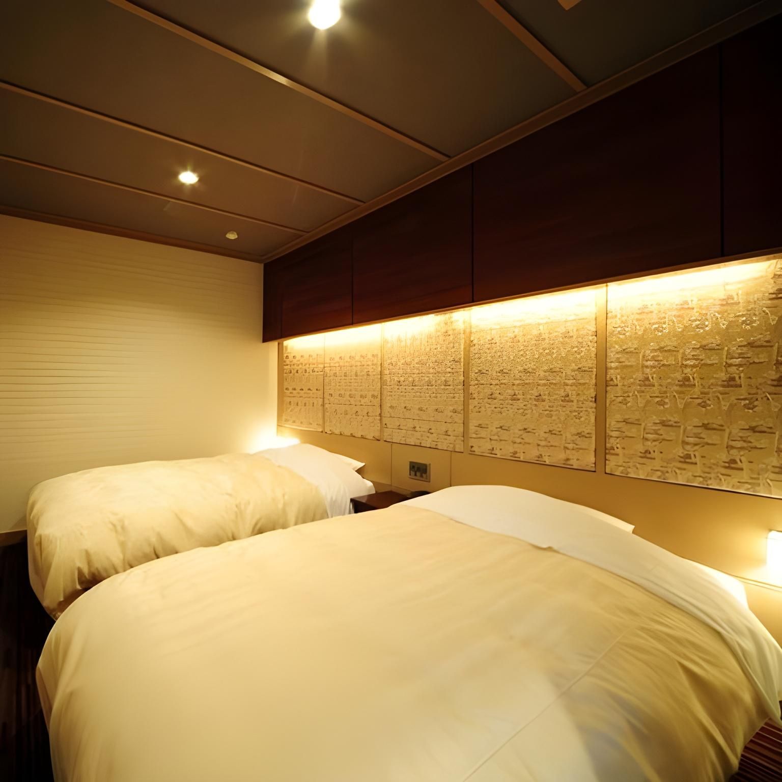 Nanryukan Japanese-Western style room 10 tatami (non-smoking room)