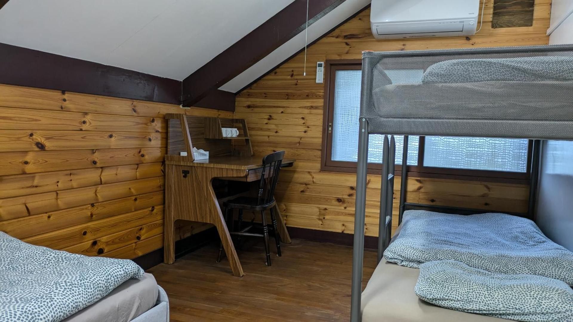 Basic Triple Room