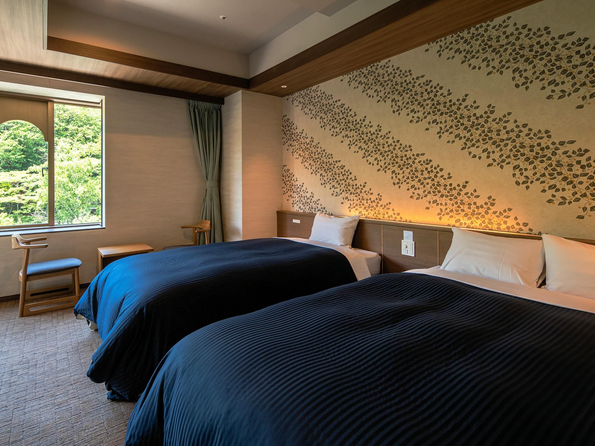 Japanese-Western Style Room with 6 Tatami, 1 Semi-Double Bed and 1 Single Bed - Non-Smoking