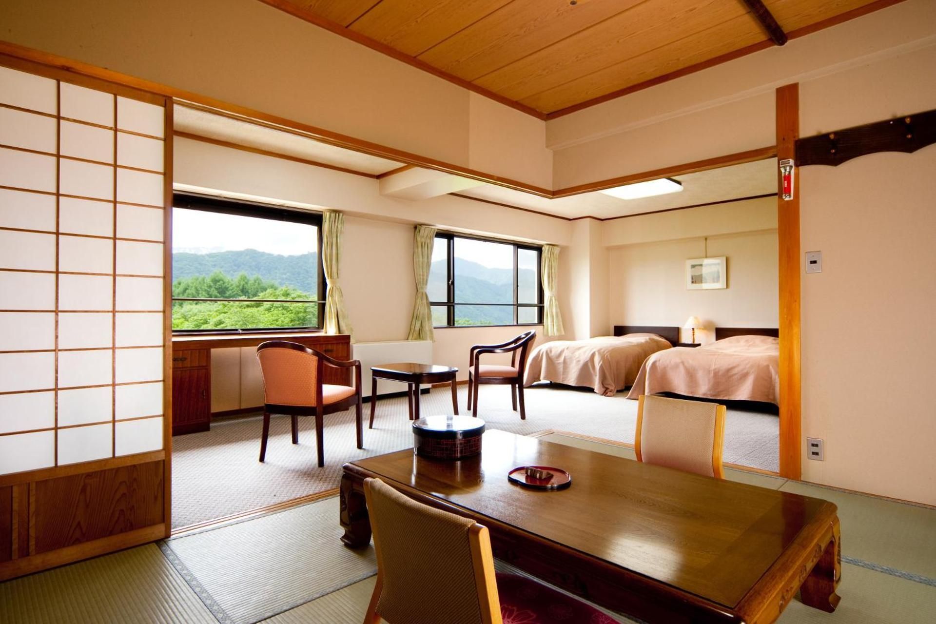 Family Room with Mountain View