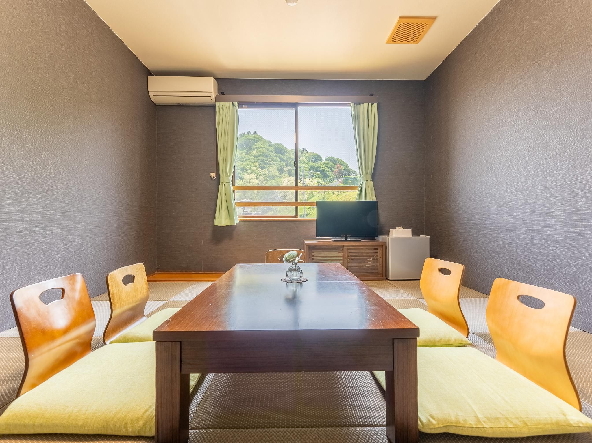 Japanese Room - 4 Guests, Non-Smoking