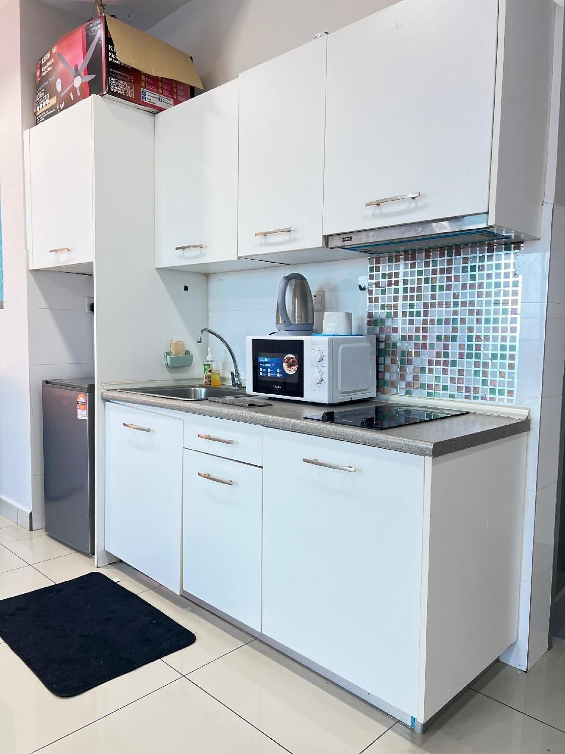 The Bureau - Smart Suites Cyber Studio 2