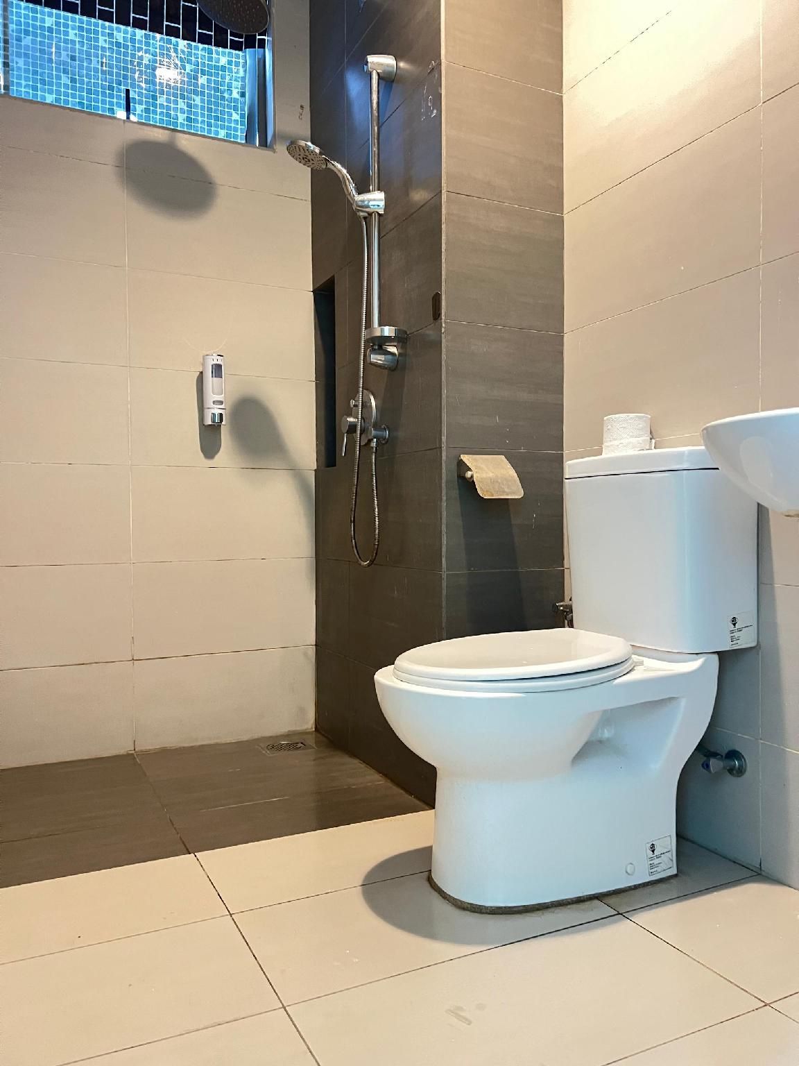 The Bureau - Smart Suites Cyber Studio 3