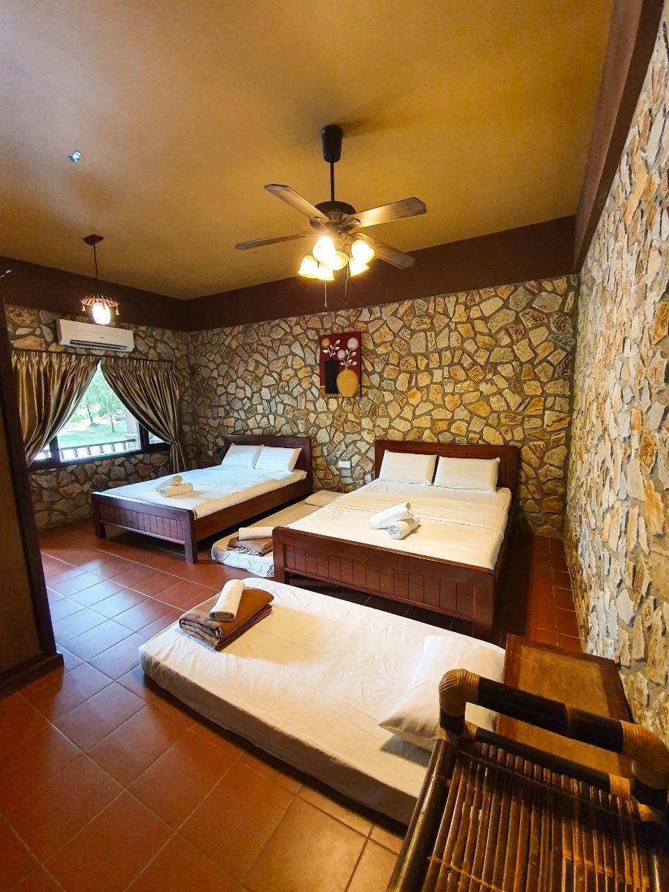 The Waterway Villa Stone Villa Suite