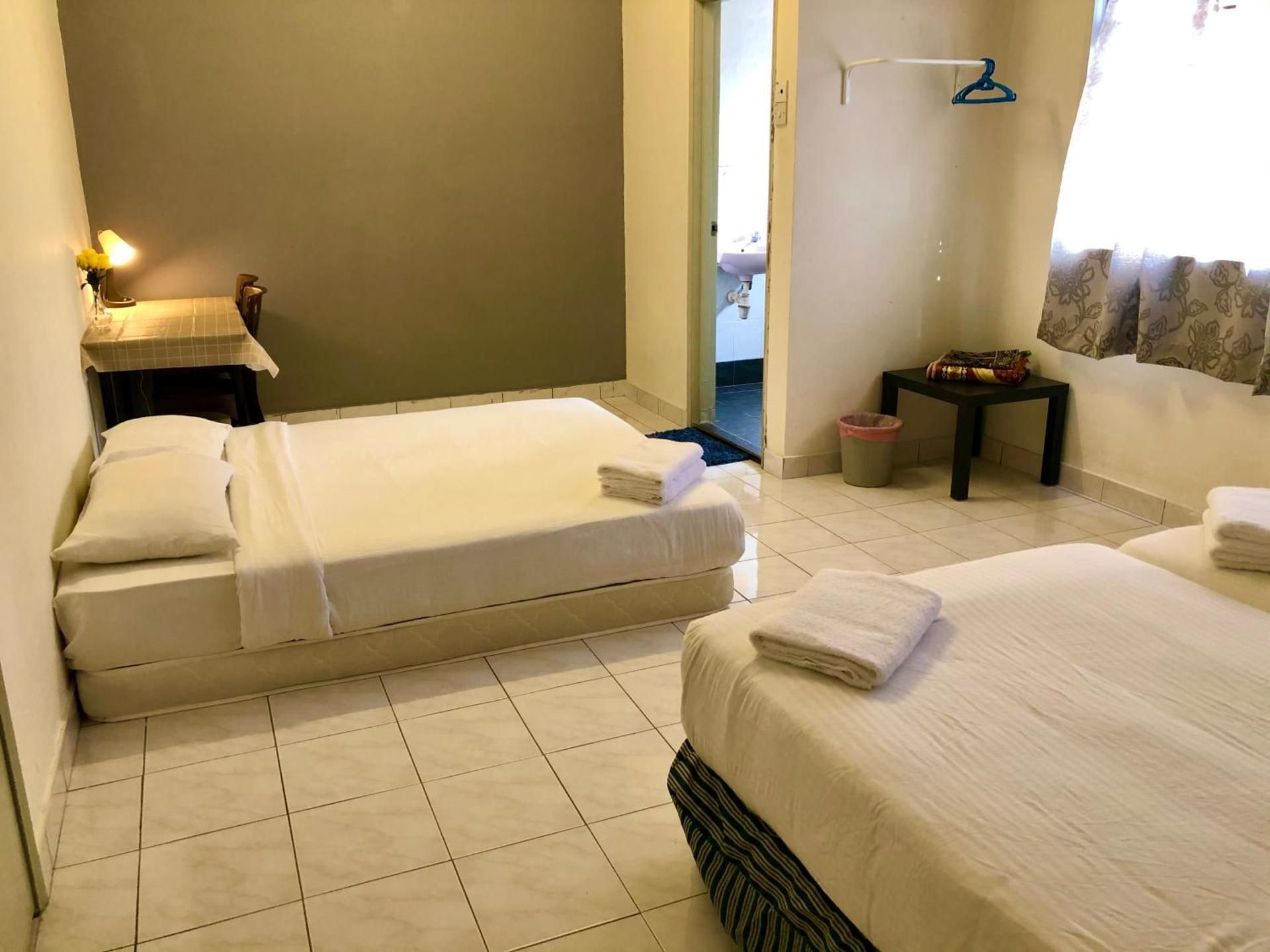 Deluxe Family Suite