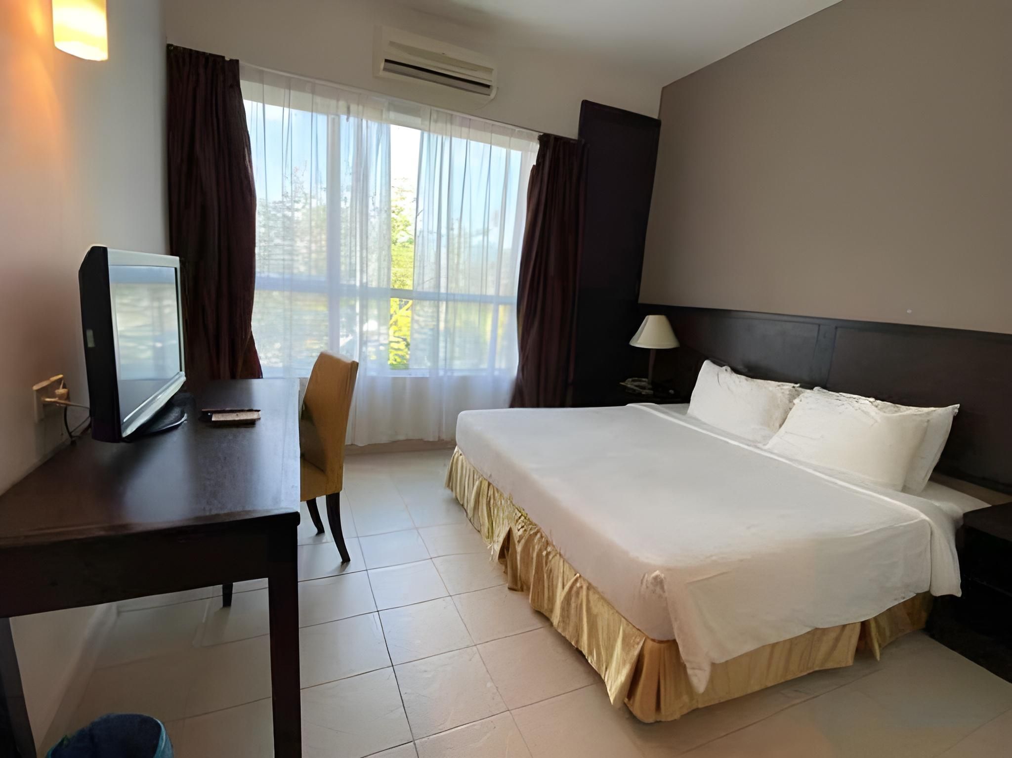 Cherengin Hills Convention & Spa Resort Superior King Room