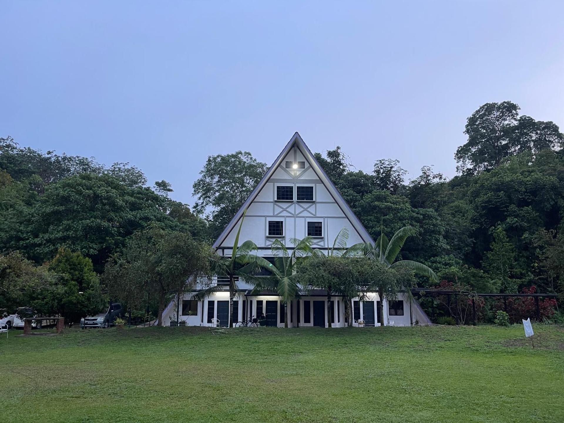 Lilla Hilltop Retreat @ Janda Baik