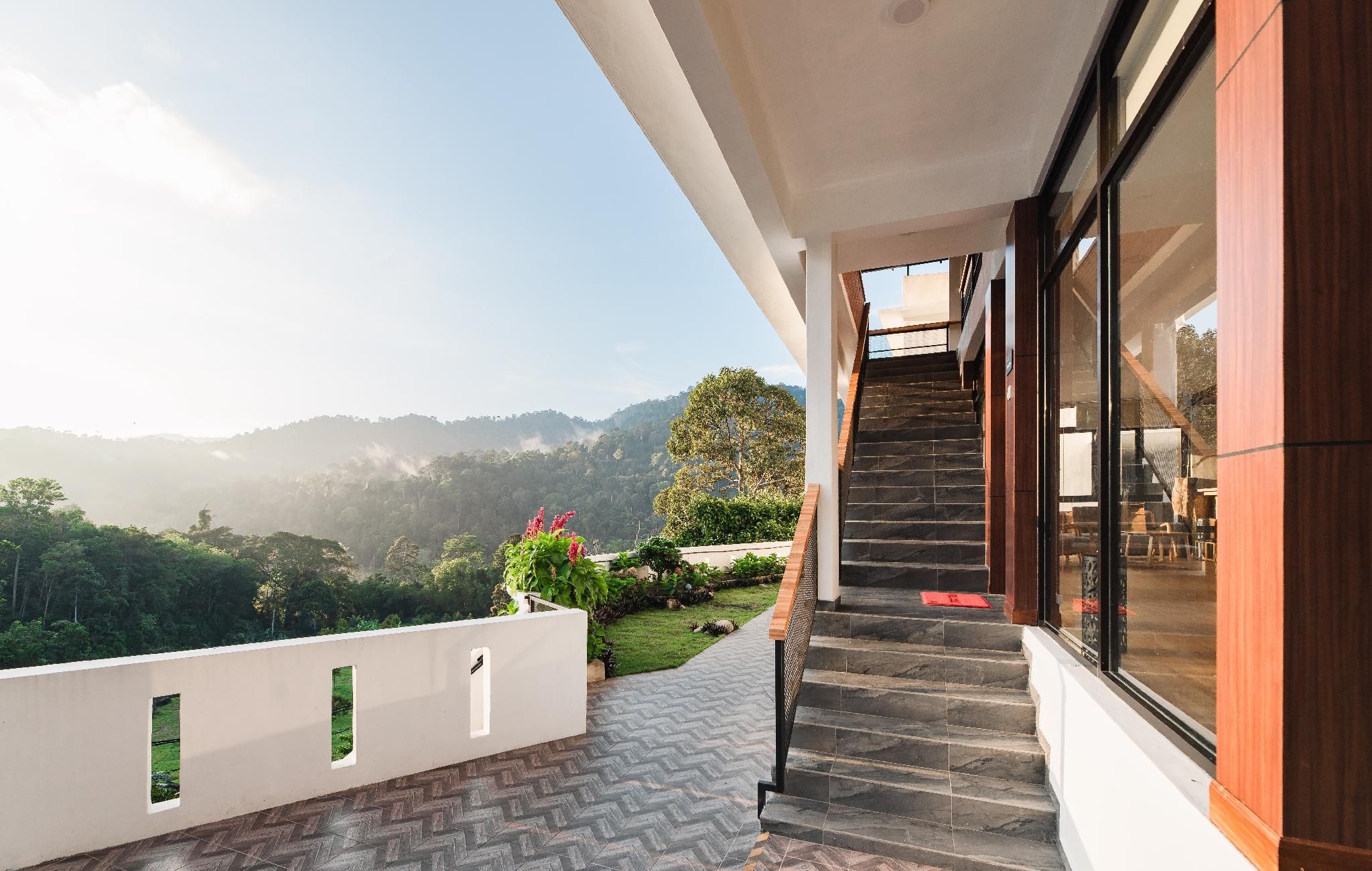 Deluxe Duplex Suite with Shower