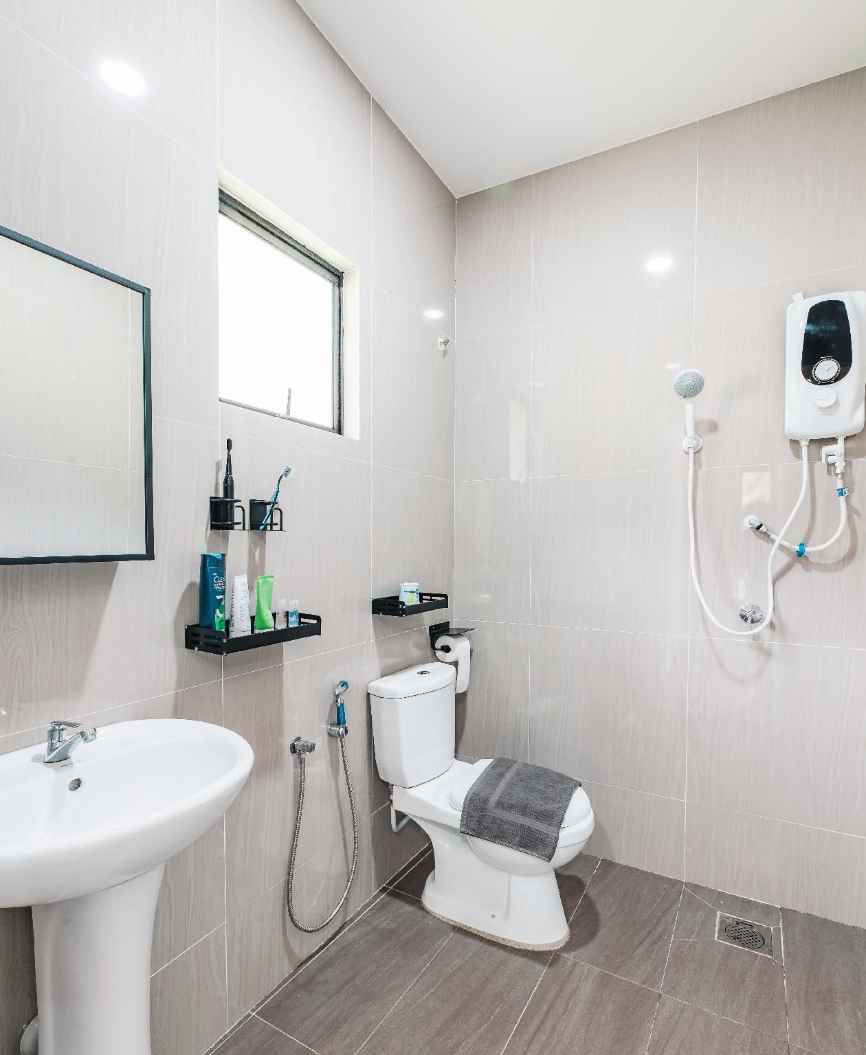 Deluxe Duplex Suite with Shower