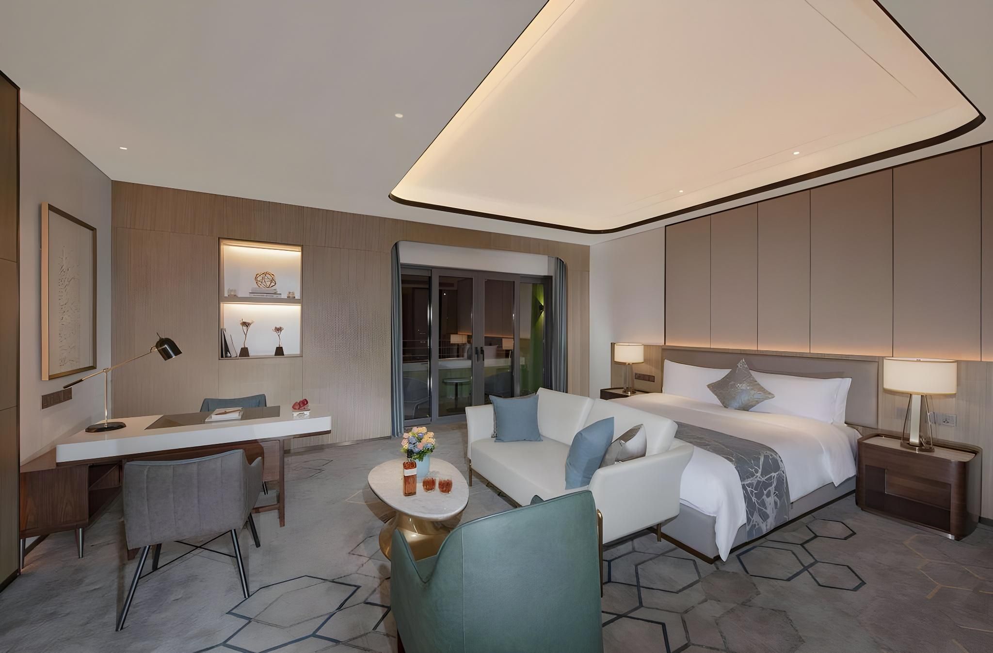 Executive Panoramic Queen Room