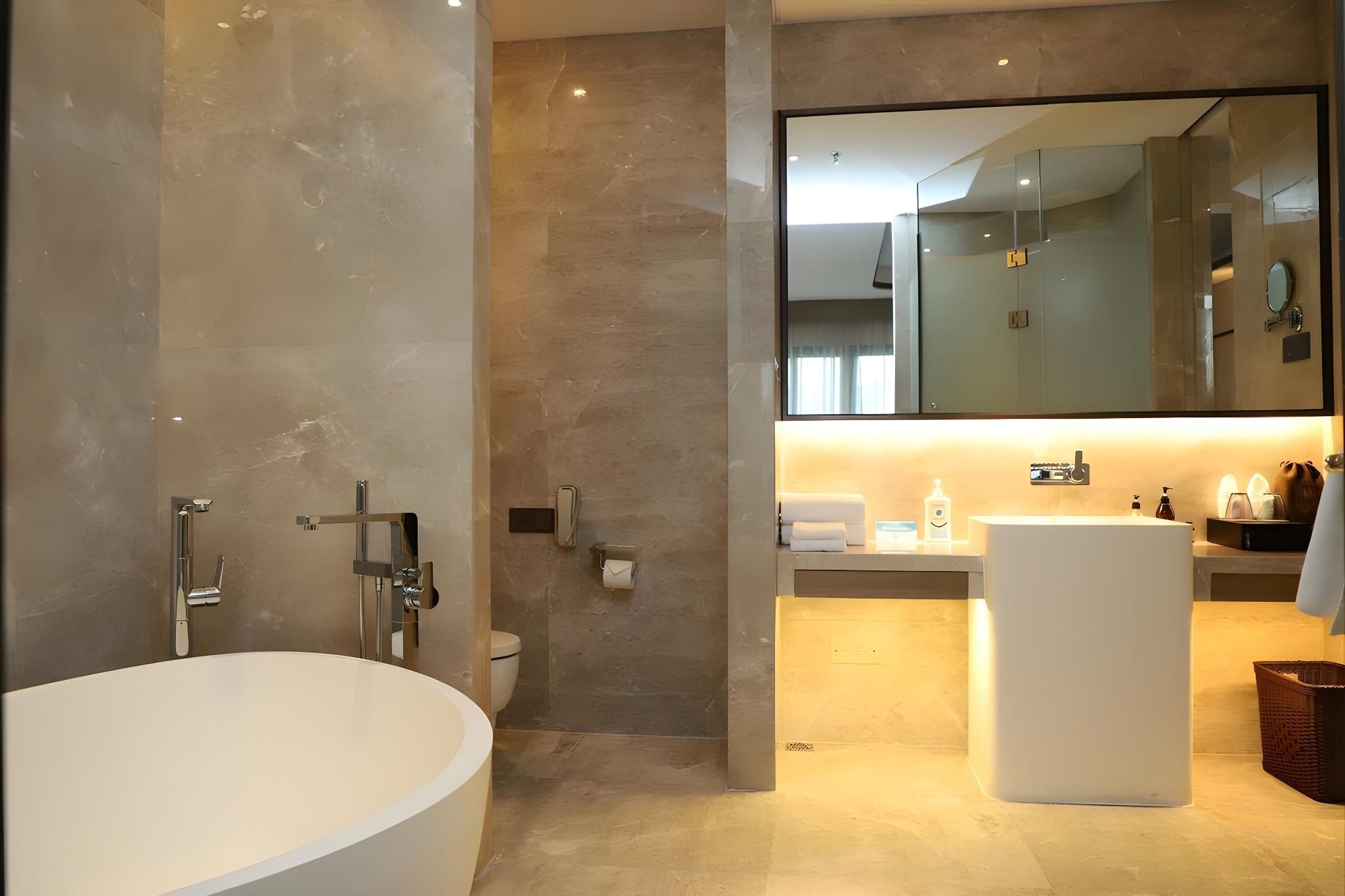 Executive Panoramic Queen Room