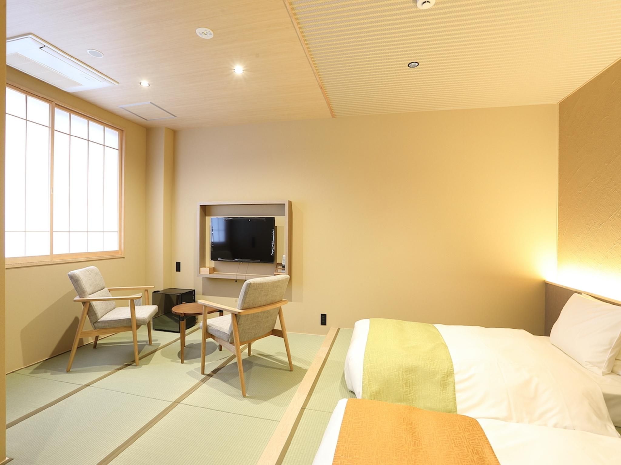 2nd Floor Twin Room