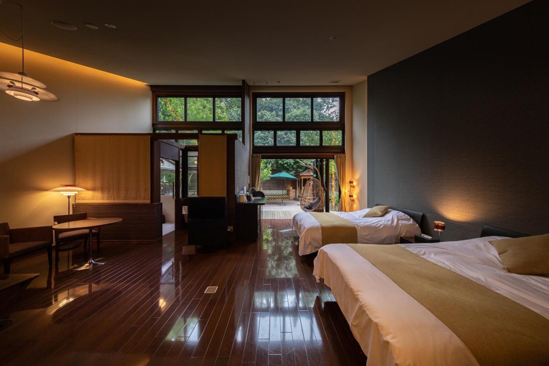 Cottage style room with open-air bath "Akihagi"