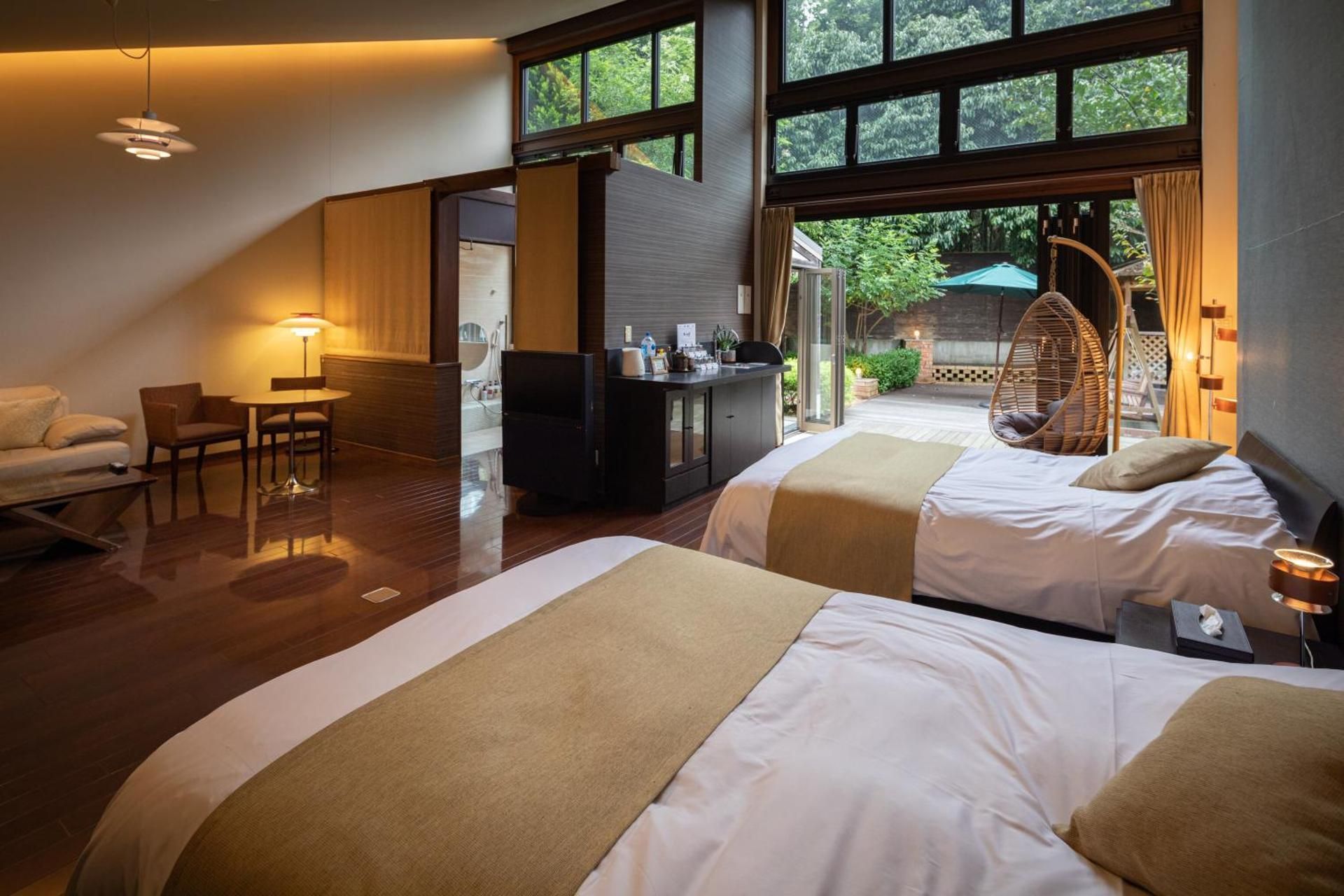Cottage style room with open-air bath "Akihagi"