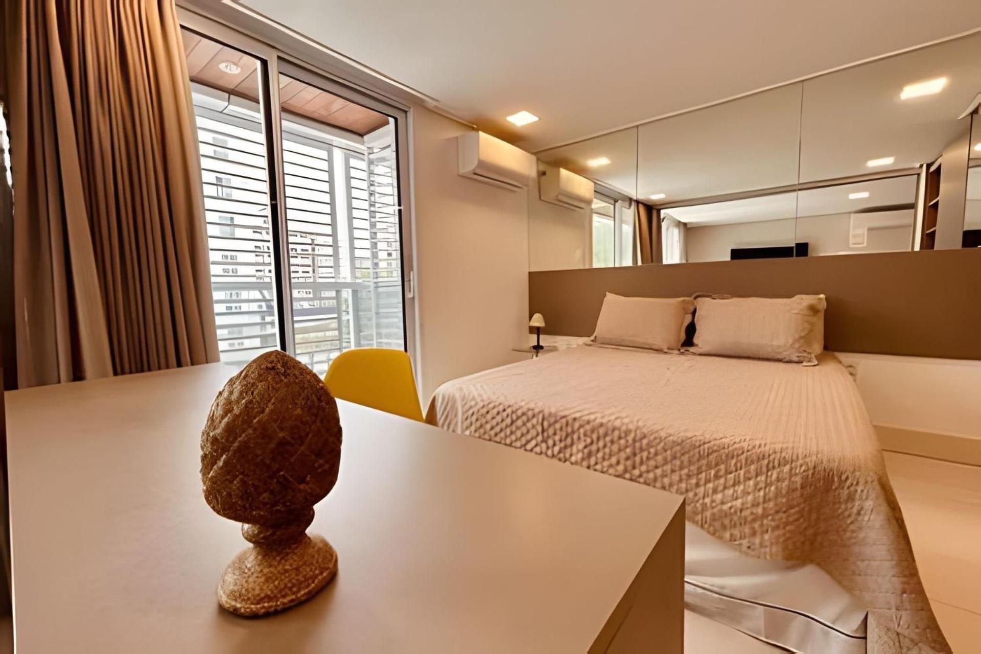 Superior One-Bedroom Apartment with Balcony