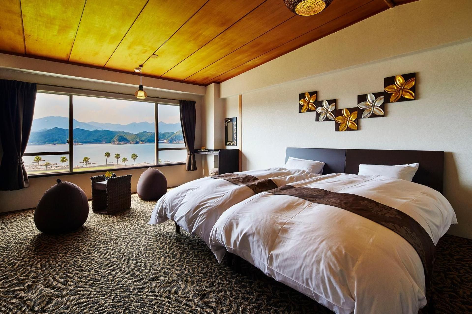 Standard Twin Sea View