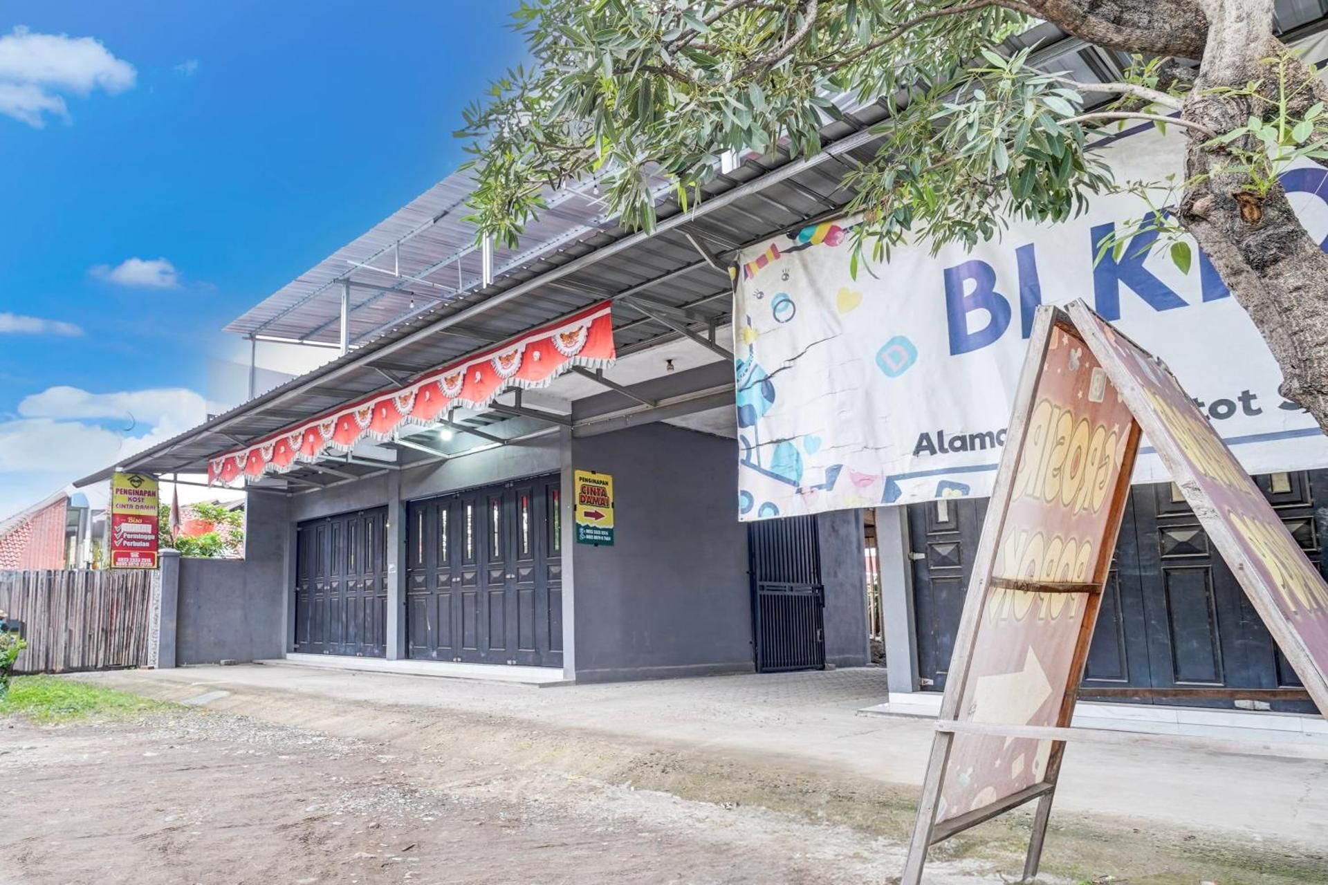 Hotel O Guest House Cinta Damai