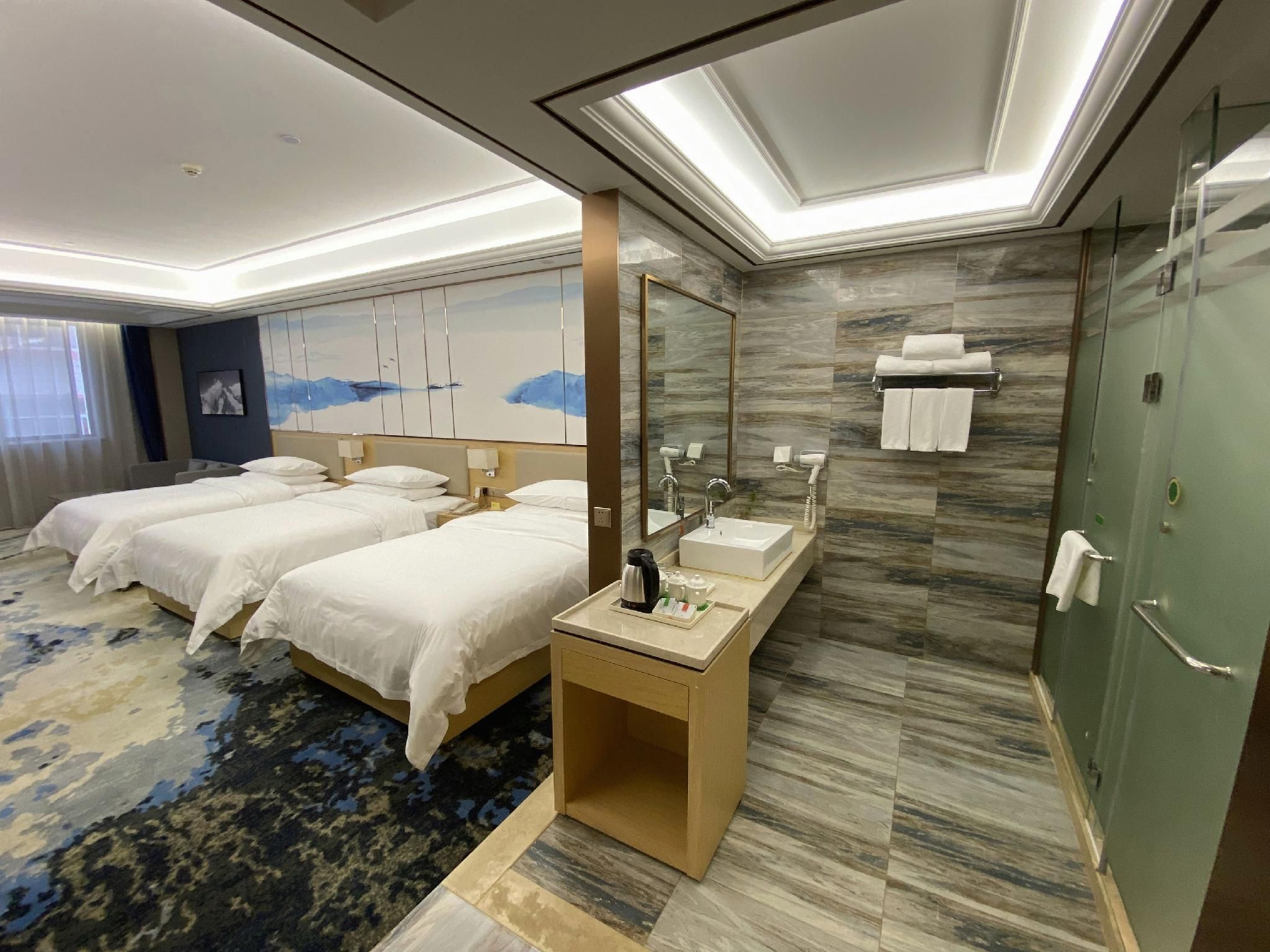 Deluxe Triple Room