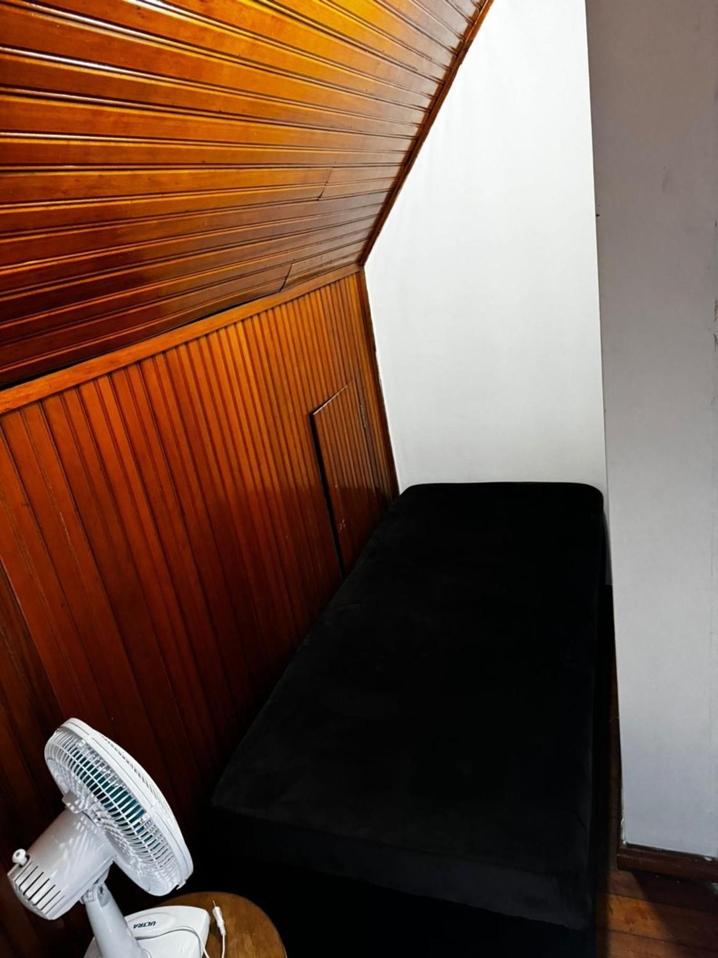 Bed in 10-Bed Mixed Dormitory Room