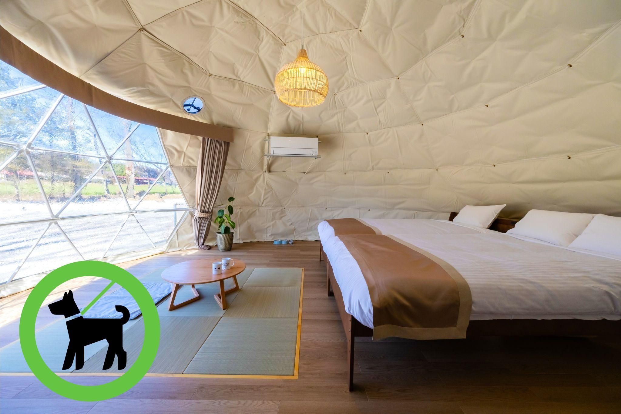 Dome Tent with Dog Run