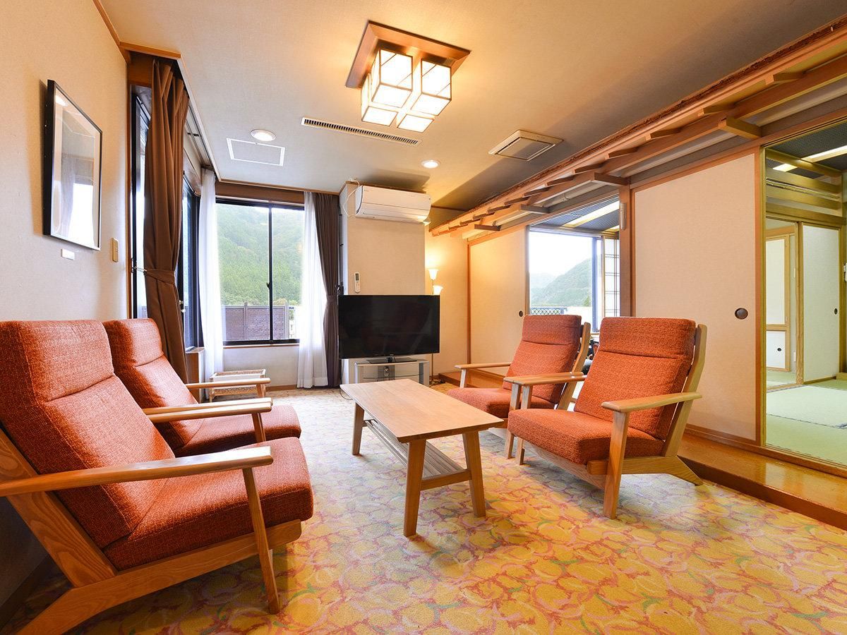Japanese-Western-Style Twin Suite Houou with Private Open-Air Bath, Non-Smoking