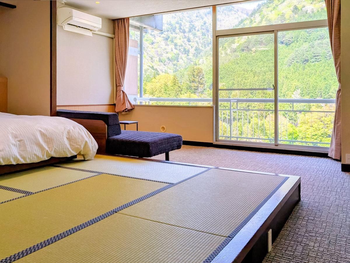 Standard Japanese Style Twin Bed Room, Shared Bathroom, Non-Smoking
