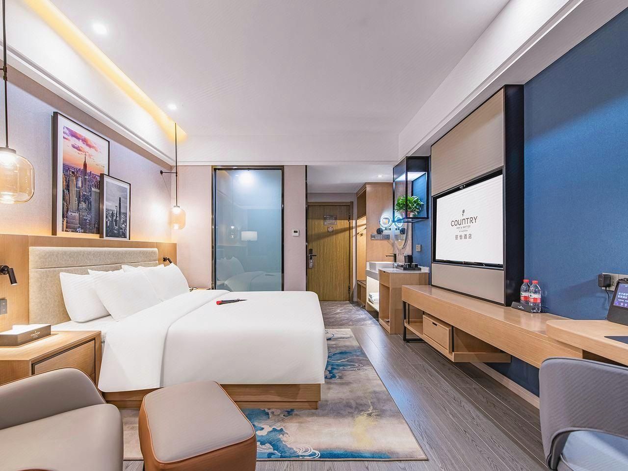 WH - Deluxe Bed Room