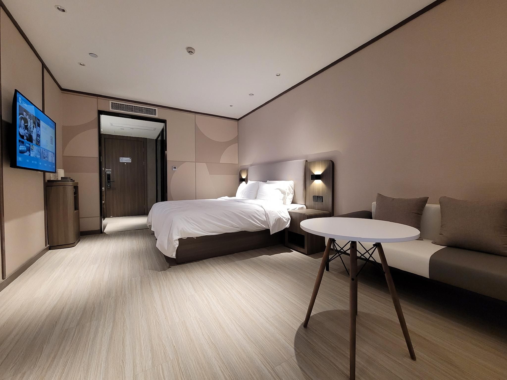Huazhu - Business Bed Room