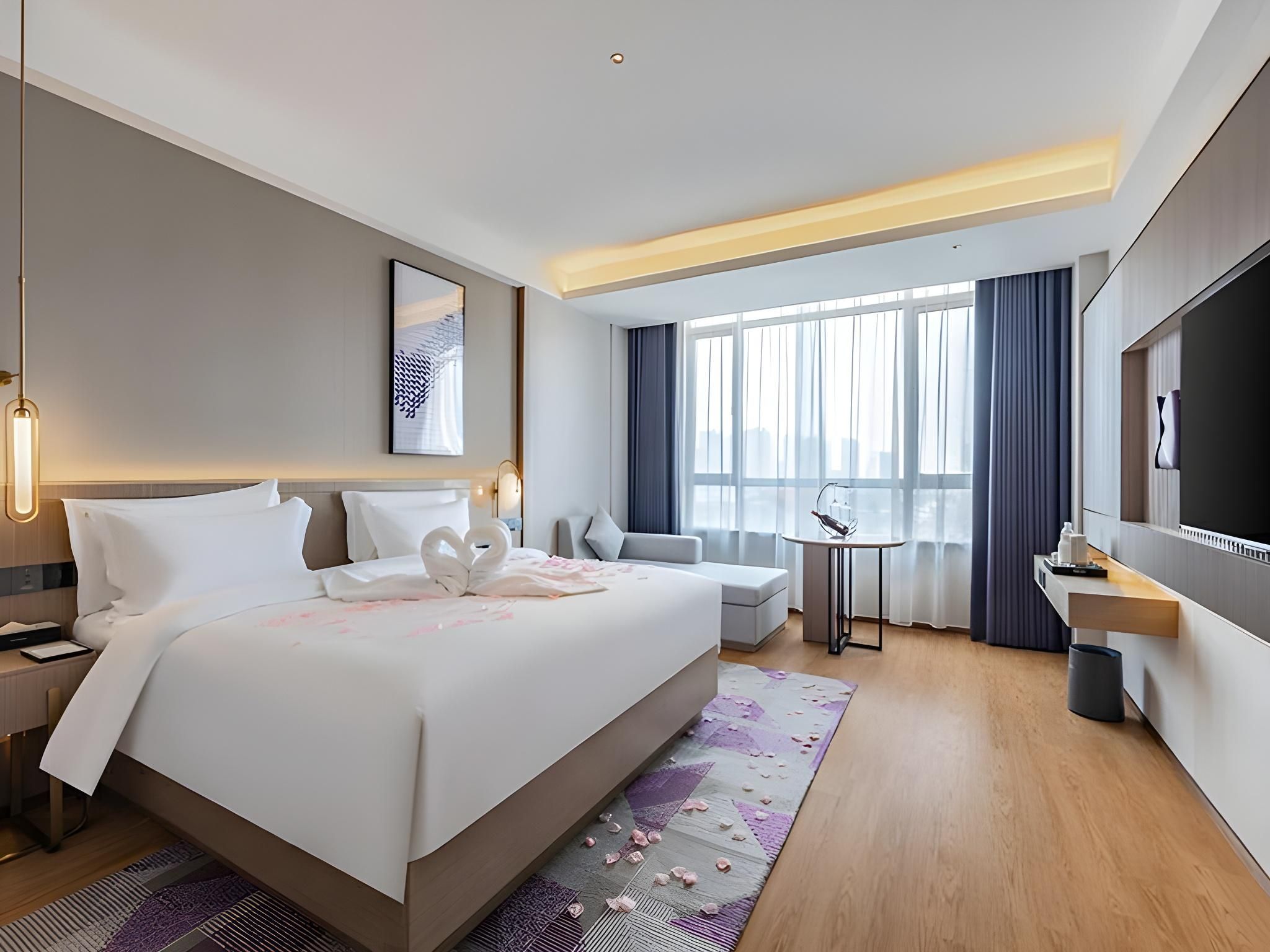 WH - Youxiang Romantic Room
