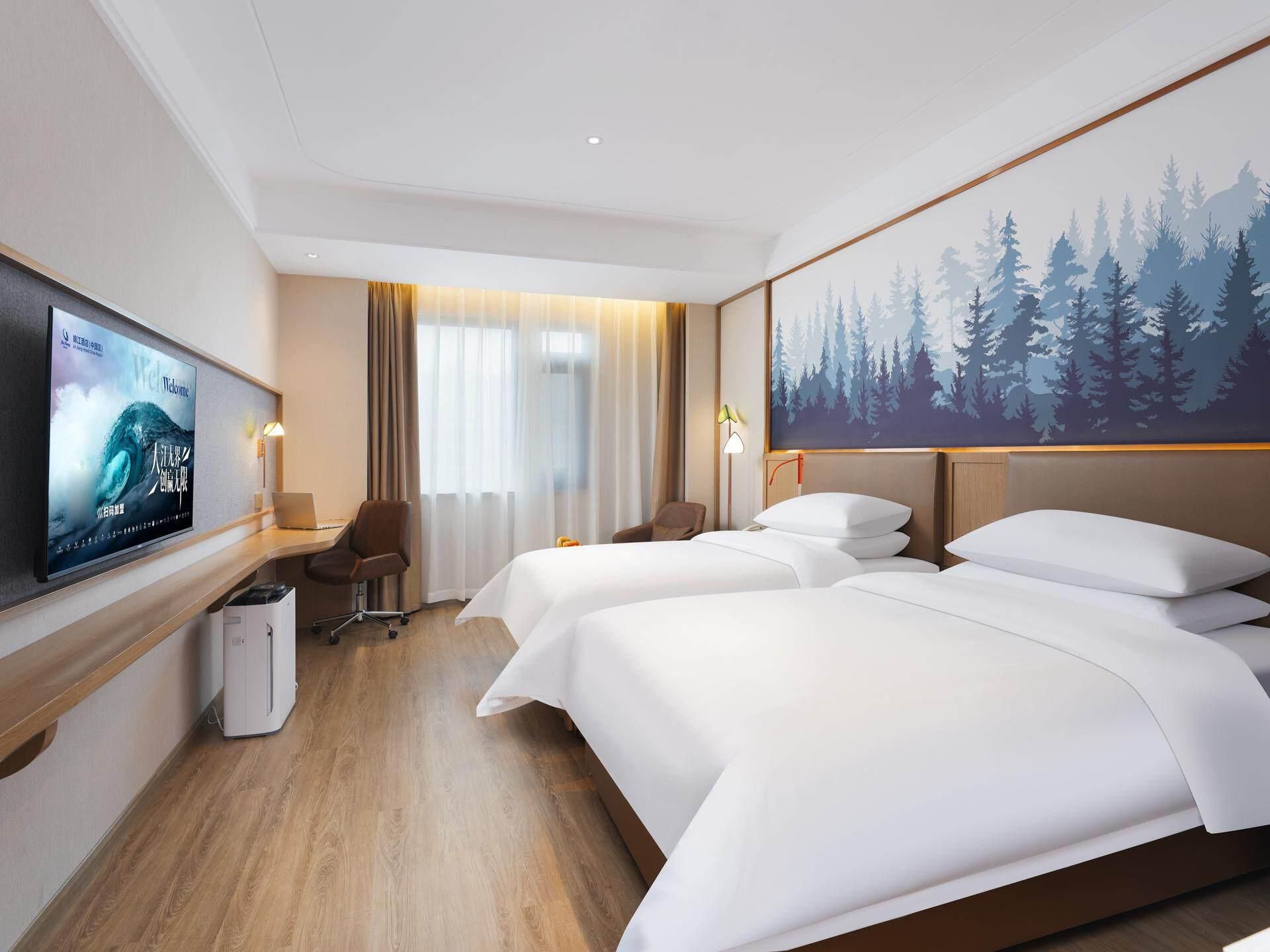 WH - Pure Twin Room