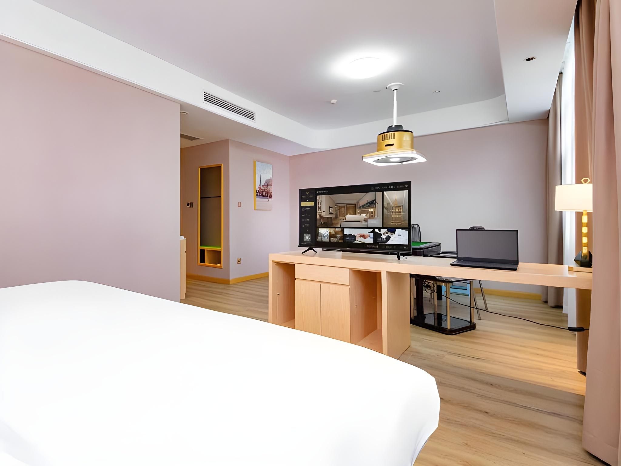 WH - Chess 1 Bed Room