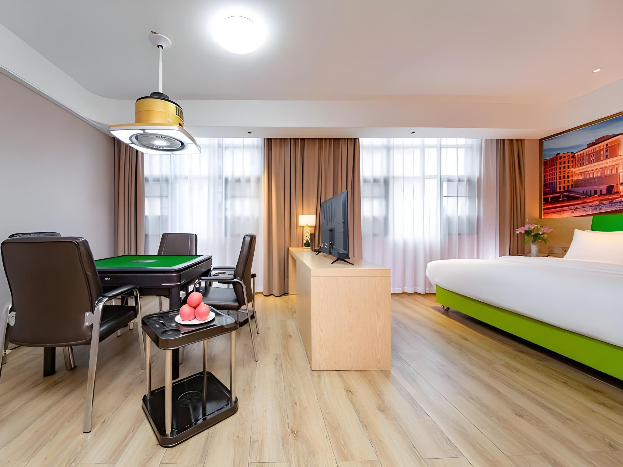 WH - Chess 1 Bed Room